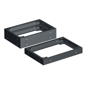 Zoccolo 600x800mm per armadi rack 19, colore nero